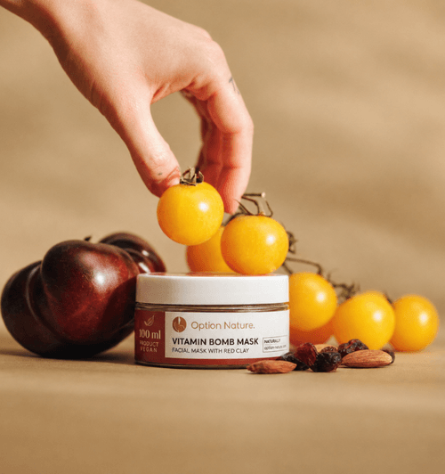 Vitamin bomb mask
