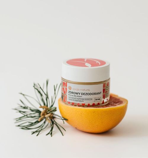 healthy deodorant - pine & grapefruit 3