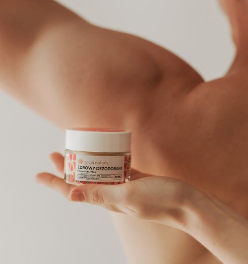 healthy deodorant - pine & grapefruit 4